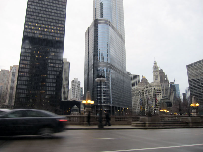 Chicago's Trump Tower from Wacker Drive, © 2013 Celia Her City