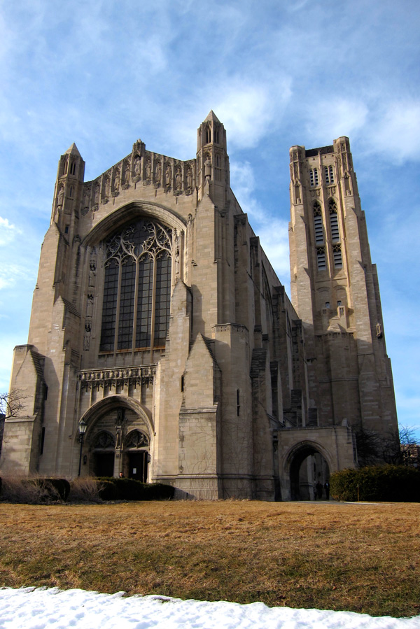 Rockefeller Chapel at the University of Chicago, exterior view