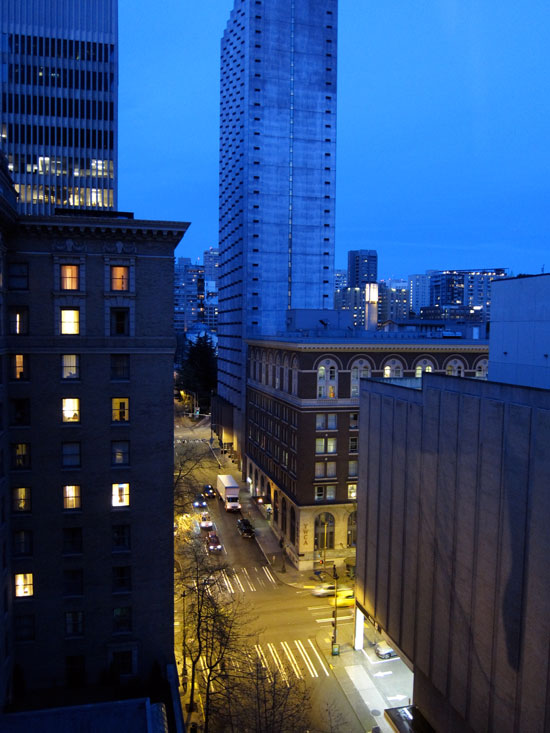 Crowne Plaza Seattle, © 2014 Celia Her City